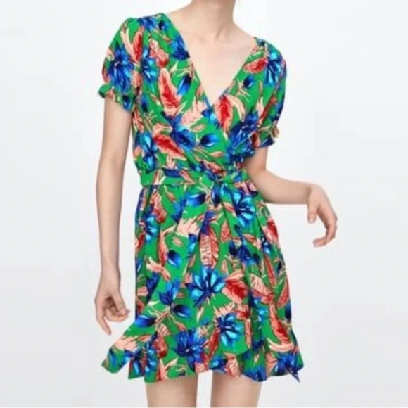 New Zara Floral Dress Wrap Mini Ruffles Bright Green Red Blue Vacation Tropical - Picture 4 of 9
